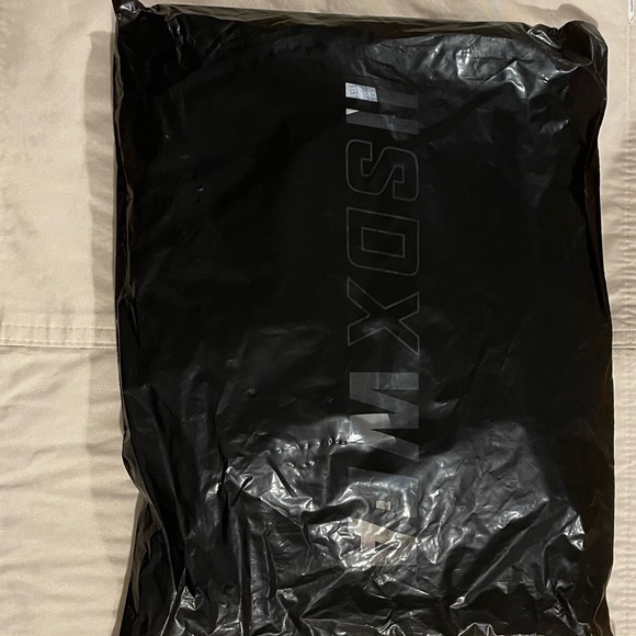 Sarah’s Day Team Captain Sweater - brand new! - Picture 5 of 8